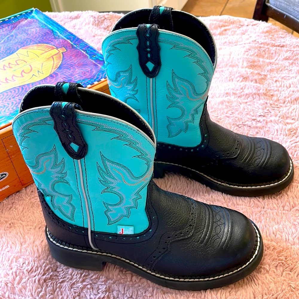 Justin boots black and turquoise